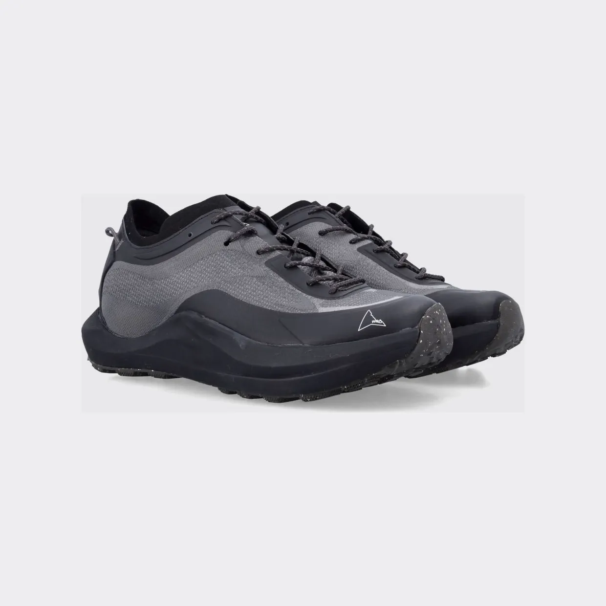 Roa Sella Water-Repellent Nylon and Rubber Sneakers Sage (YBUW142FA27GRN0002)