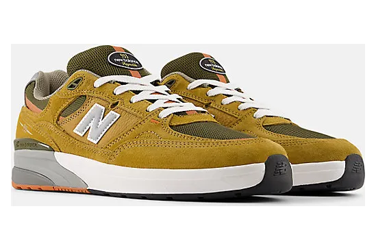 new-balance-numeric NM933MNO