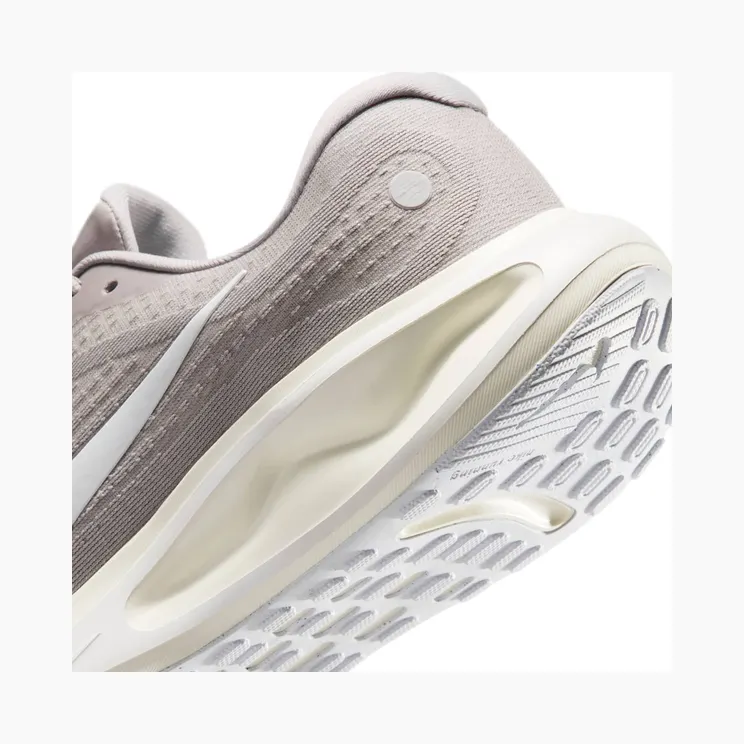 nike-journey-run FN0228-012