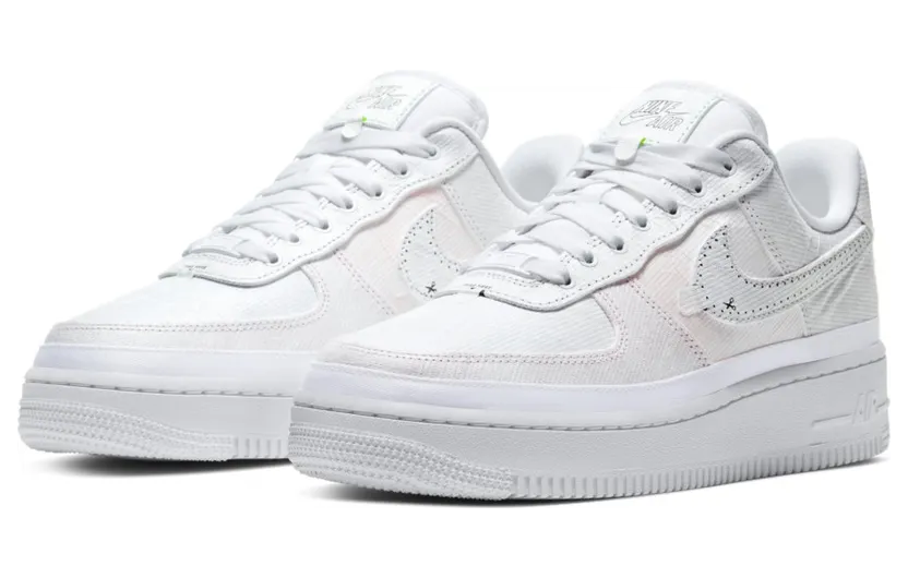 Nike Air Force 1’07 Luxe Weiß (CJ1650-100)
