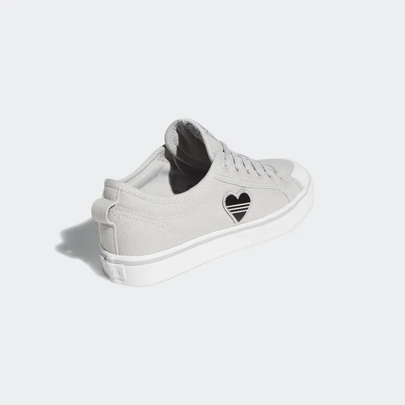 adidas  Nizza Trefoil Grey Two (W) Grey Two/Crystal White/Core Black (EF5073)