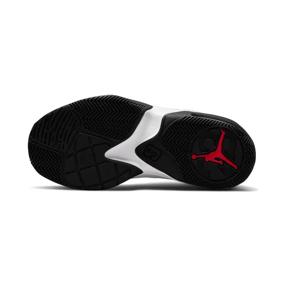 Jordan Max Aura 3 Older Kids’ White (DA8021-102)