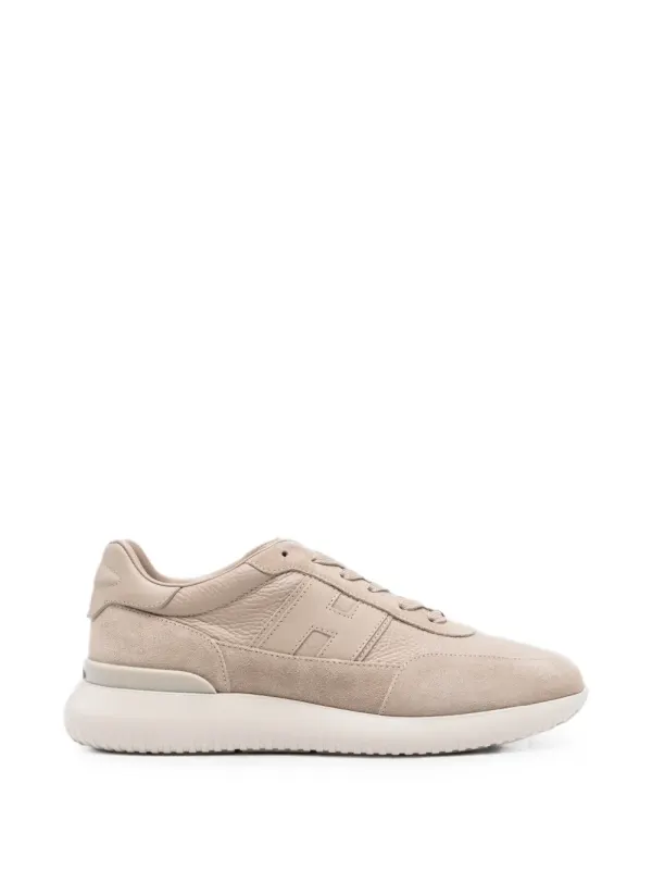 Hogan with logopatch – Beige (HXM7090GB90VPR)