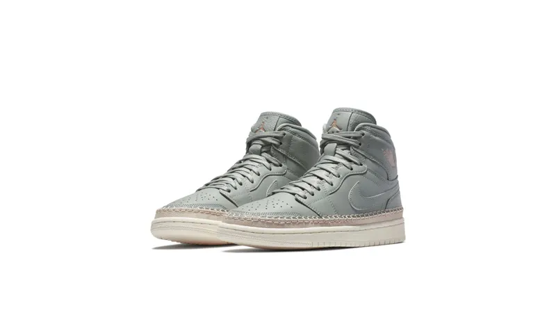 Jordan 1 Retro High Mica Green (W) Mica Green/Metallic Red Bronze-Sail (AH7389-315)
