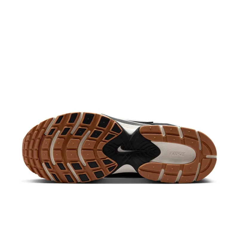 Nike V5 RNR “Black Gum” (II6292-004)