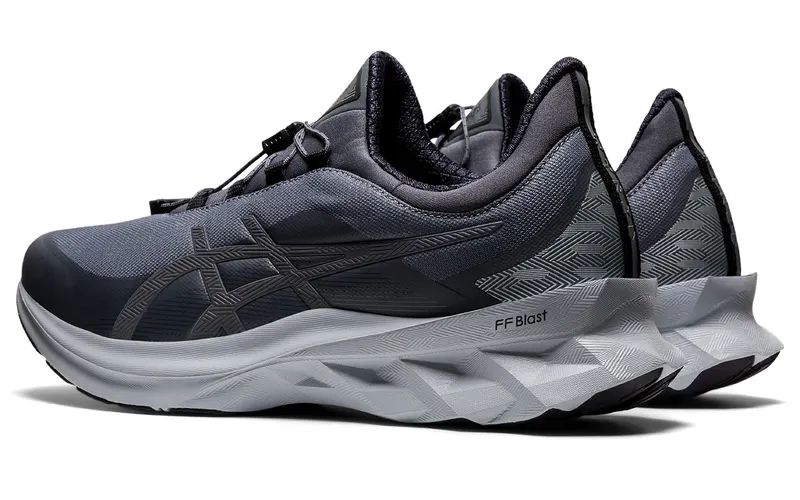 ASICS Novablast Metropolis (1201A133-020)