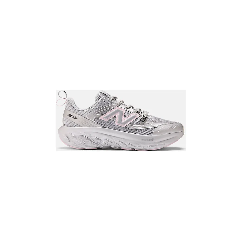New Balance Fresh Foam Trainer GANNI Silver Metallic (UTRNGA)