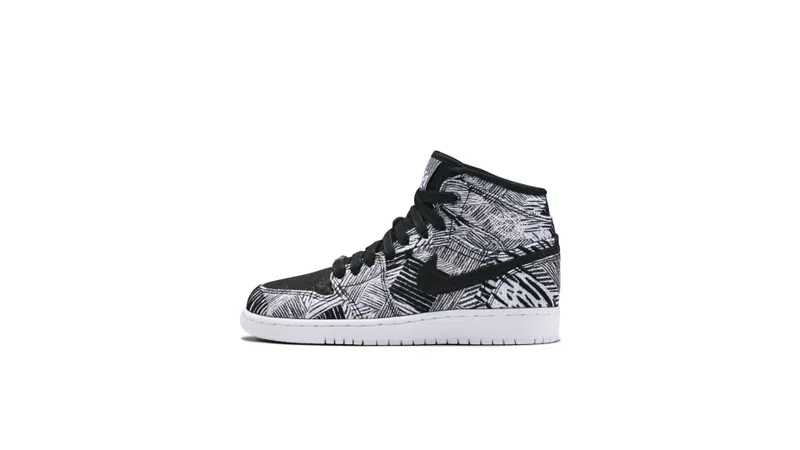 Jordan 1 Retro BHM 2015 (GS) White/Black (739640-110)
