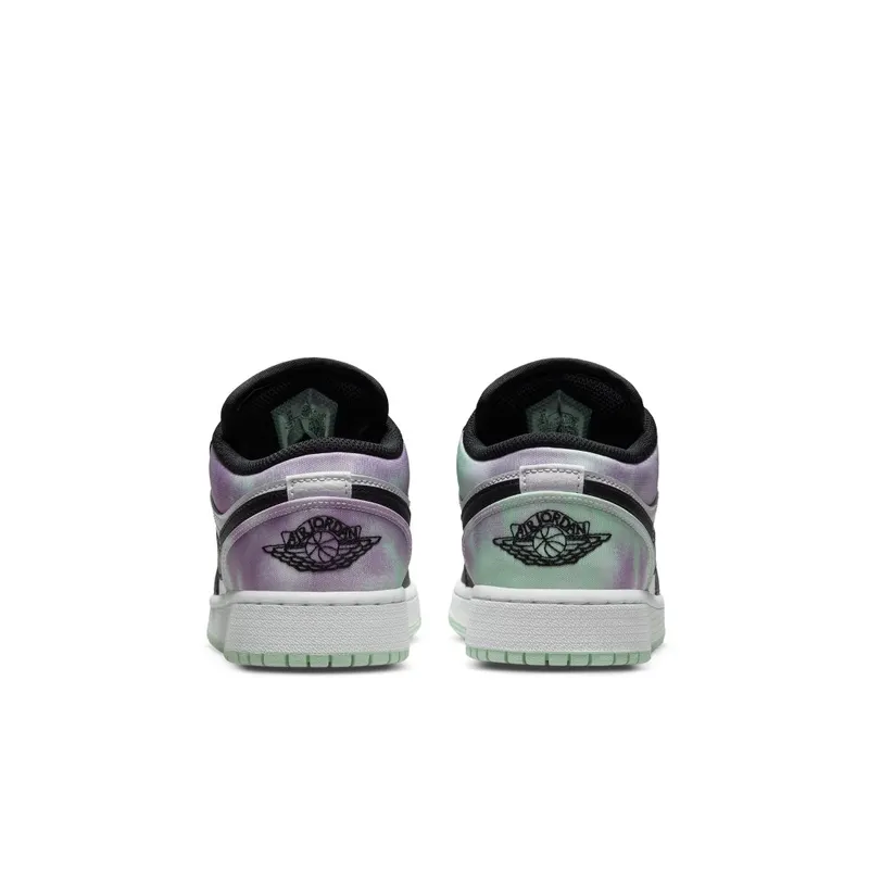 Air Jordan 1 Low SE Older Kids’ White (DQ2514-100)