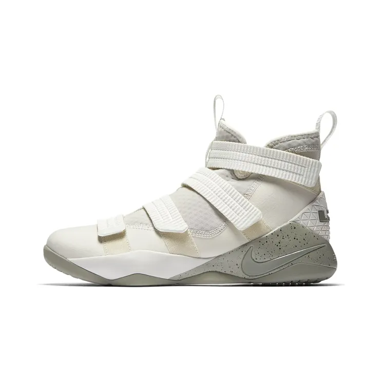 Nike LeBron Soldier Xi Sfg Light Bone/Dark Stucco-Black