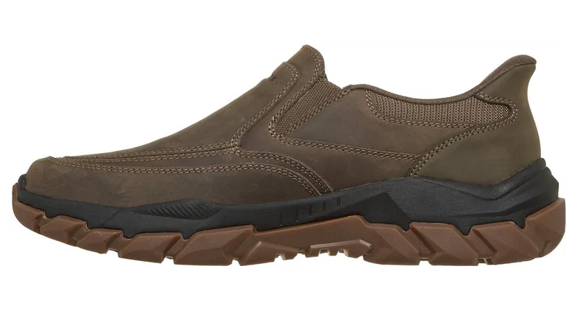 skechers-relaxed-fit 205680_DKTP