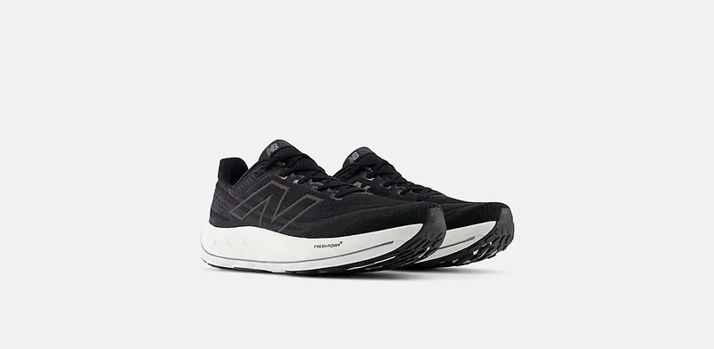 New Balance Fresh Foam Vongo v6 Black White (MVNGOLK6)