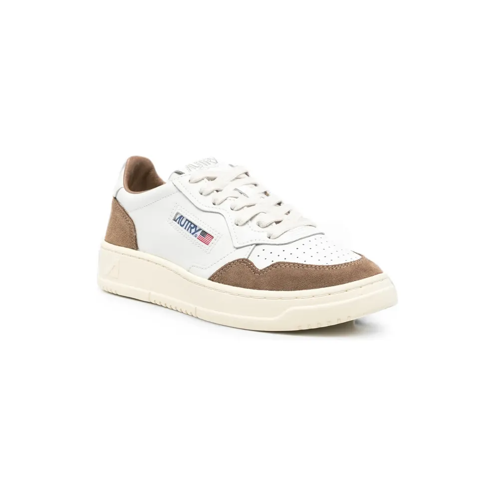 Autry Medalist “White/Brown” (AULW FT17)