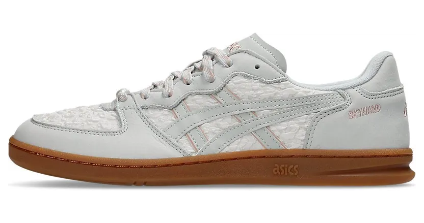 Asics Skyhand 1203A880-700