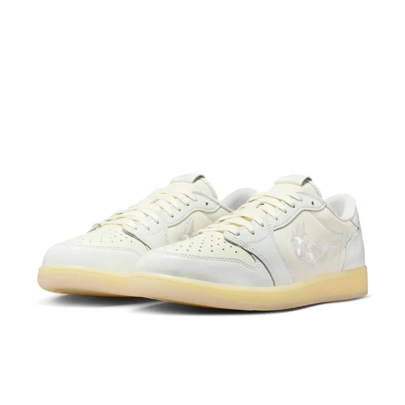 Air Jordan 1 “Sail”: de klassieker in zijn rustigste vorm (5)