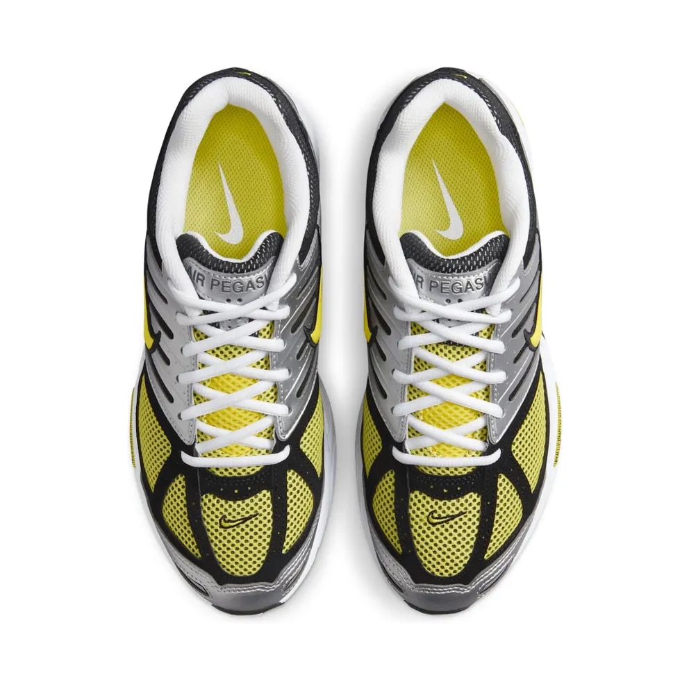 Nike Air Pegasus 2K5 “Opti Yellow / Metallic Silver” (HQ5718-100)