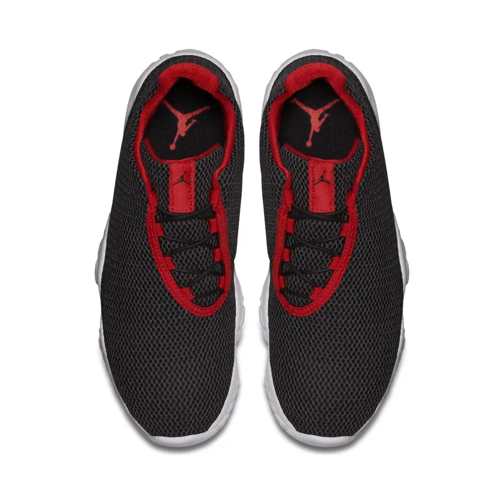 Jordan Future Low Black Red White Black/University Red-White (718948-001)