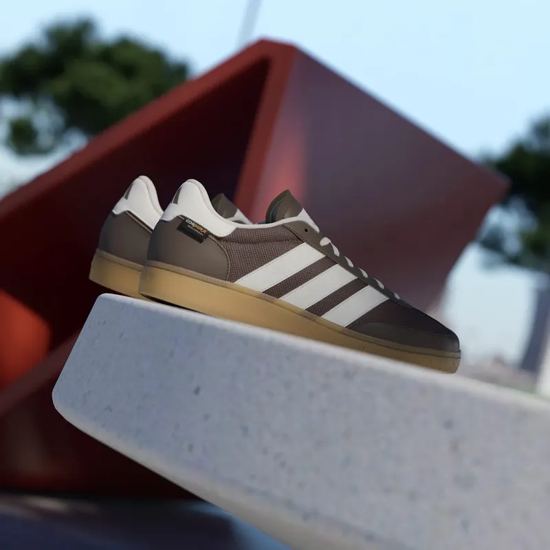 Adidas Training Spezial Training Shoes Earth Strata / Off White / Earth Strata (KK1547)
