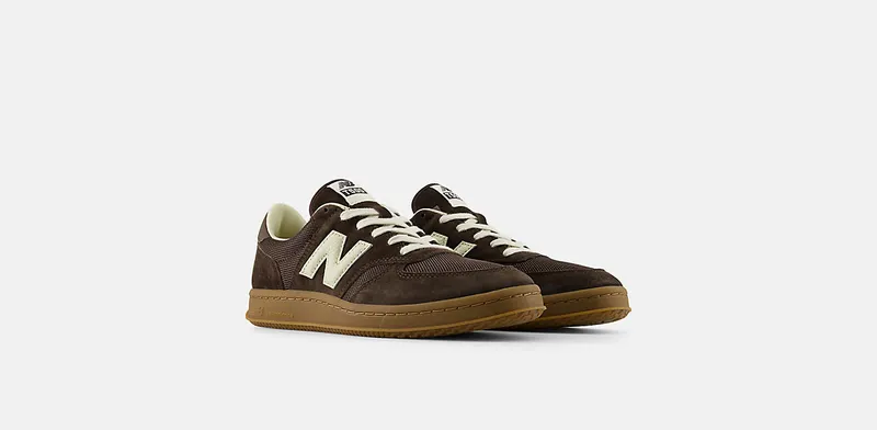 New Balance T500 “AURALEE Vintage Brown” (CT500AE)