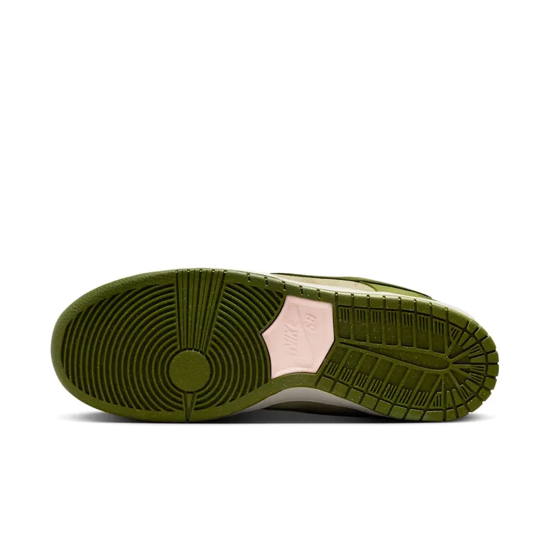 Nike SB Dunk Low “Yuto Horigome – Matcha” (HF8022-300)