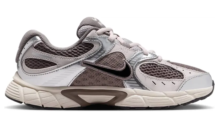 nike-v5-rnr HQ6411-200