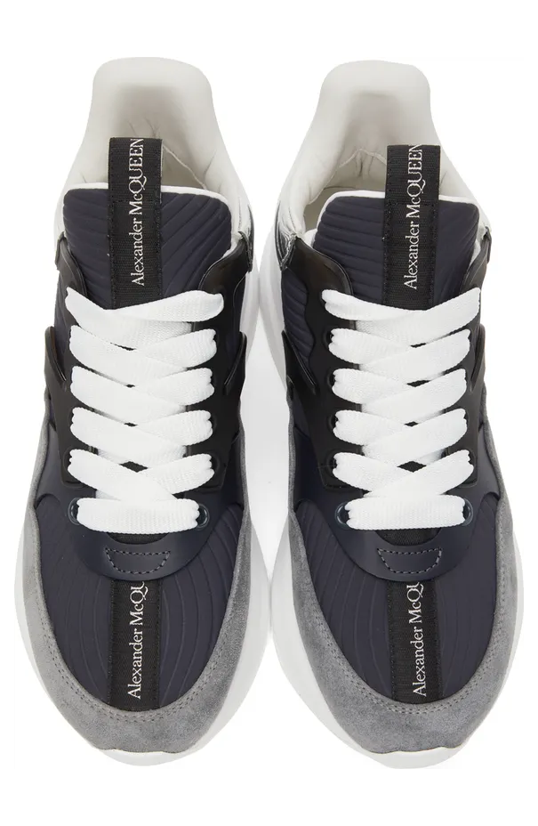 Alexander McQueen SSENSE Exclusive Grey & Navy Rib Suede Sneakers (604281WHBGP) (5)