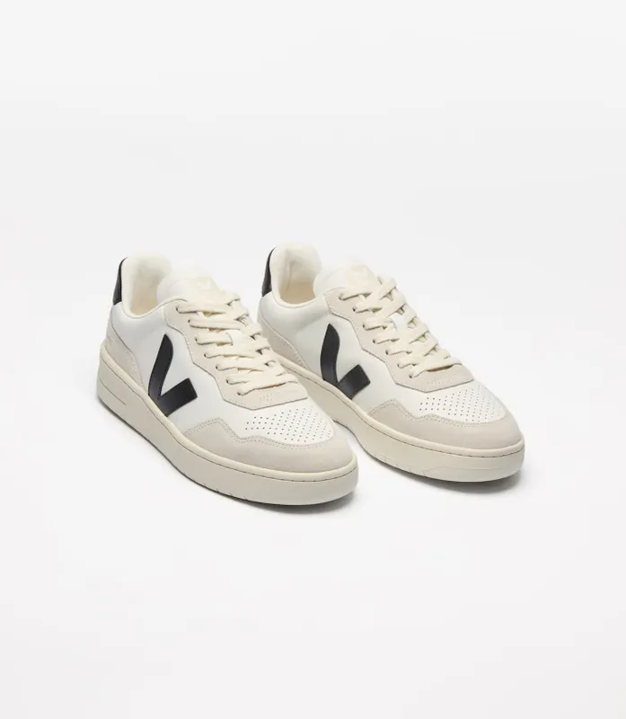Veja V-90 O. T. Leather White (VD2021061A)