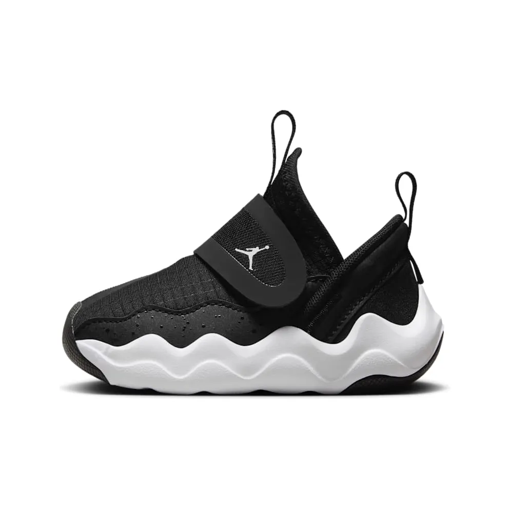Jordan 23/7 Black White (DQ9294-001)