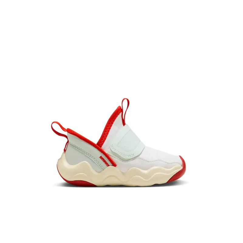 Jordan 23/7 Chinese New Year Ivory Barely Green Metallic Gold Challenge Red (DV3871-100)