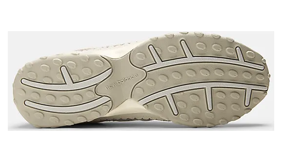 New Balance 204L “Sea Salt”: moeiteloos clean, elke dag (5)