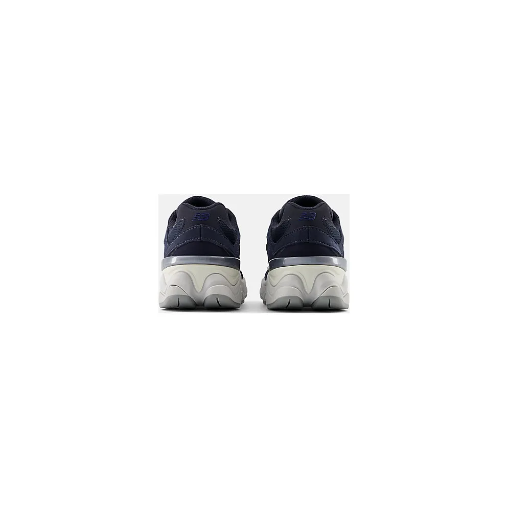 New Balance 9060 GS “Navy / White” (GC9060NV)