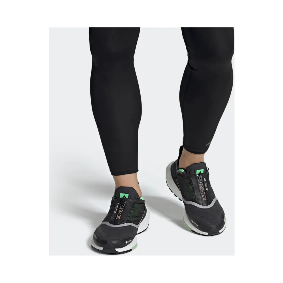 adidas Ultraboost 22 GORE-TEX Carbon / Cloud White / Beam Green (GX9127)