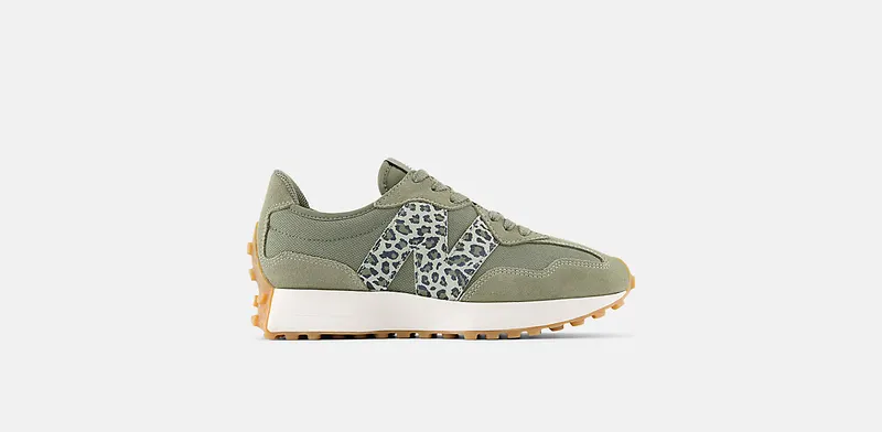New Balance 327 (W) “Green Leopard” (WS327LPB)