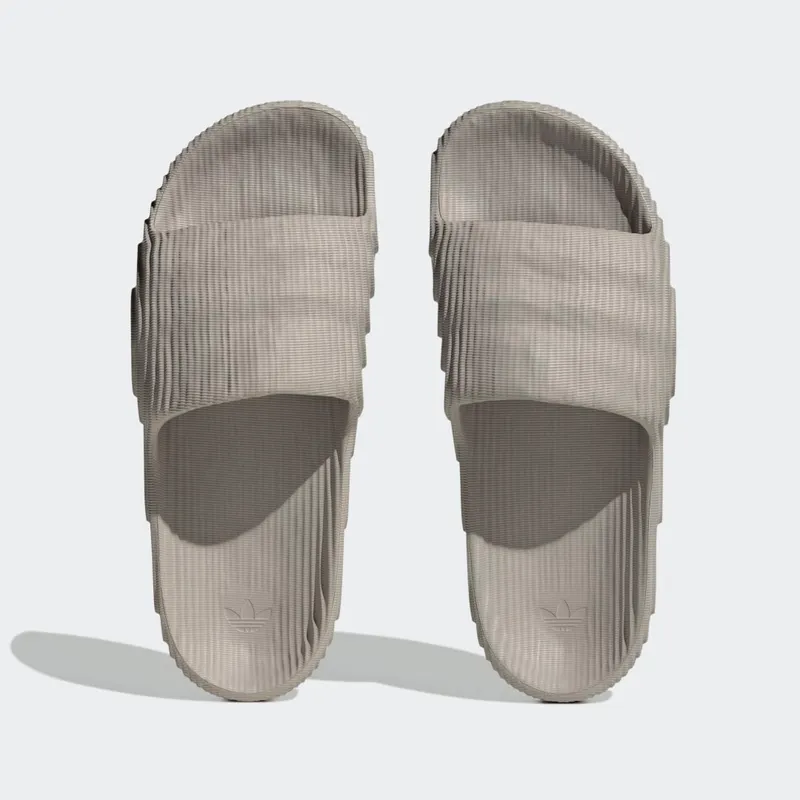 Adidas Adilette 22 Slides Light Brown / Light Brown / Core Black (HQ4670)