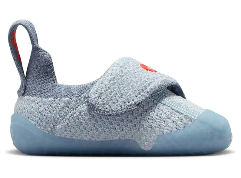 nike-swoosh-1 FB3244-400