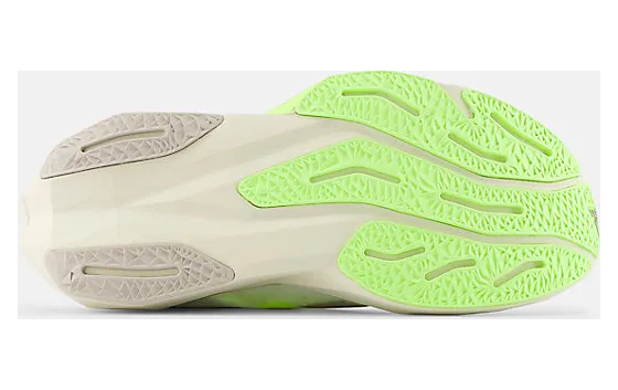new-balance-fuelcell-rebel MFCXLUM
