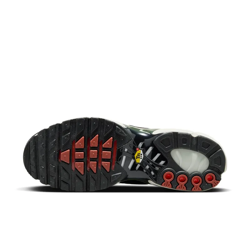 Nike Air Max Plus “Cargo Khaki” (FB9722-300)