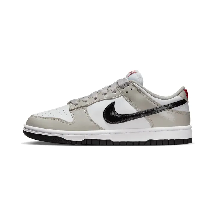 Nike DUNK LO ESS “Light Iron Ore / White / University Red / Black” (DQ7576-001)