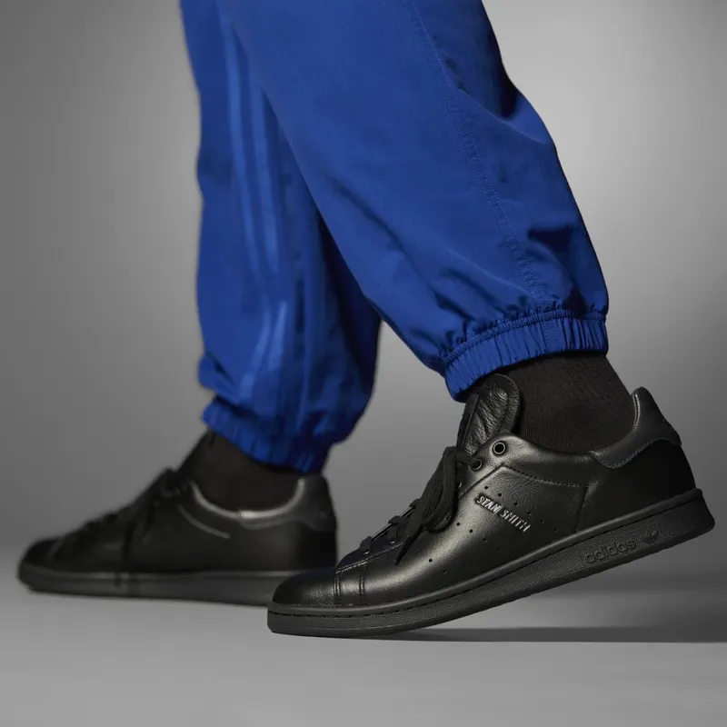 Adidas Stan Smith Lux Core Black / Core Black / Carbon (HQ6787)