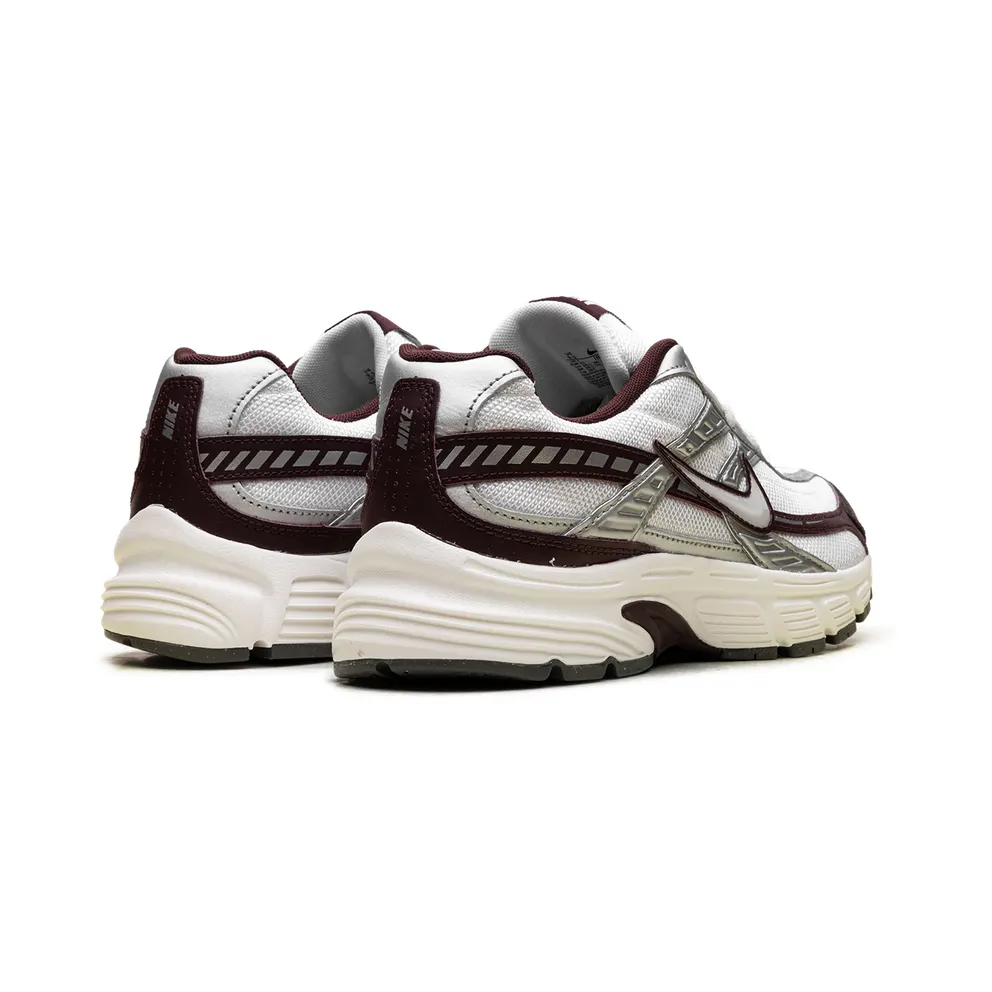 Nike Initiator “White Burgundy Crush” (IB4688-111)