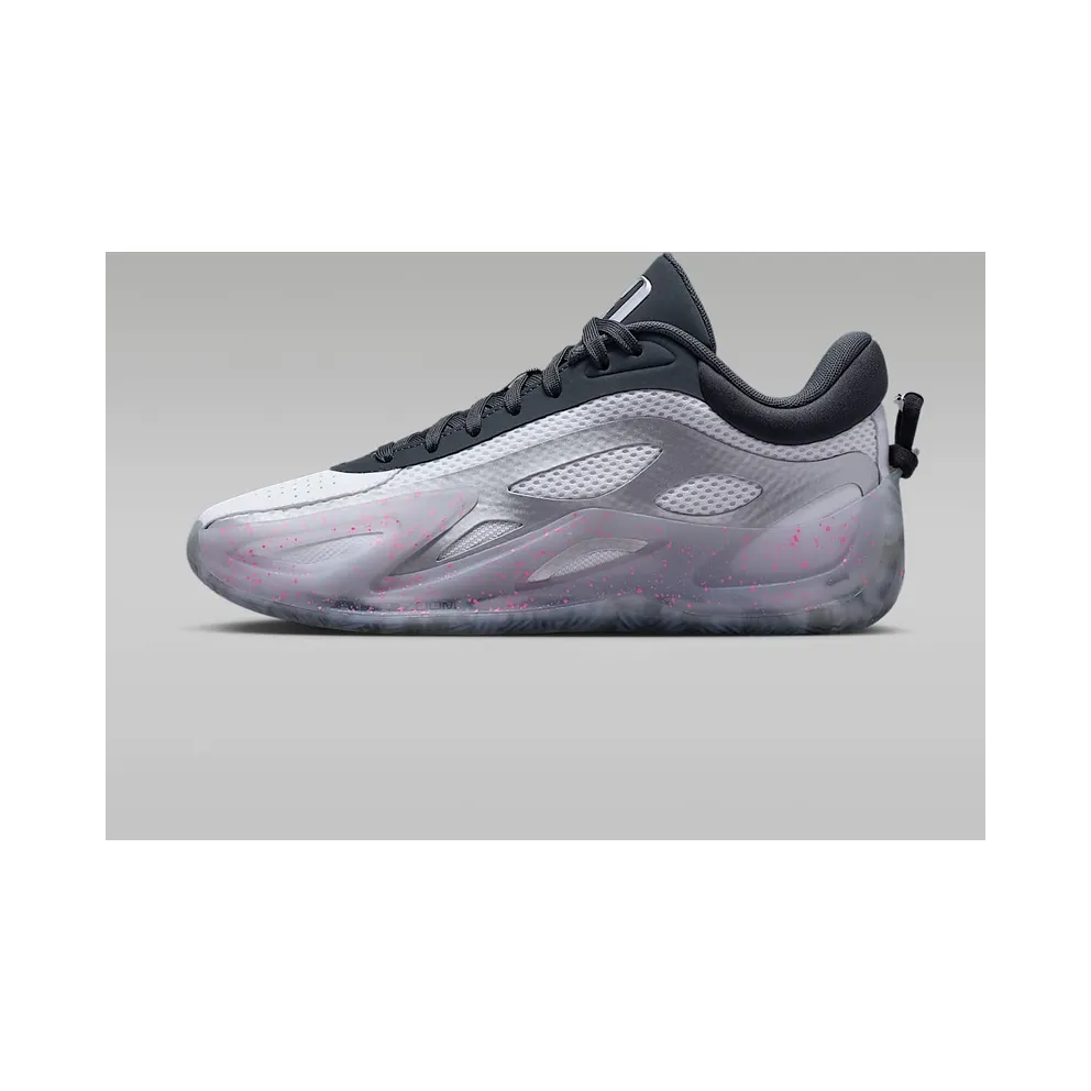 Jordan Heir Series 2 “White / Anthracite / Pure Platinum / Metallic Silver” (HV4417-100)