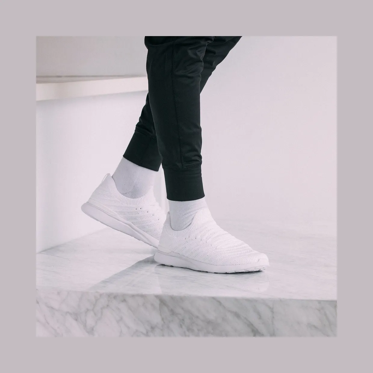 APL TechLoom Wave “White/White” (Dames) (2)