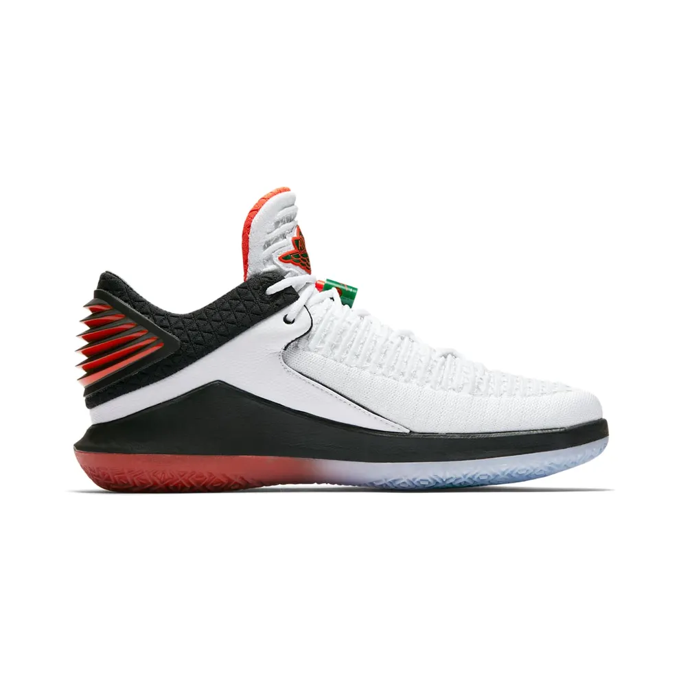 Jordan XXXII Low Like Mike Gatorade White/Pine Green-Black-Rush Orange (AA1256-100)