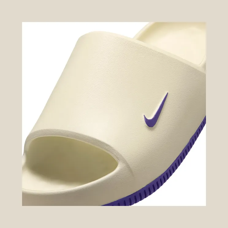 nike-calm IM3254-100