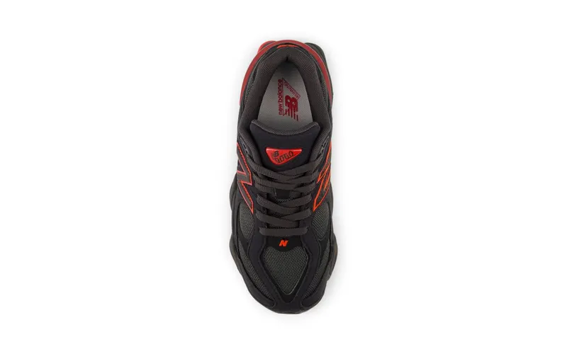 New Balance 9060 GS “Black Red” (GC9060JR)
