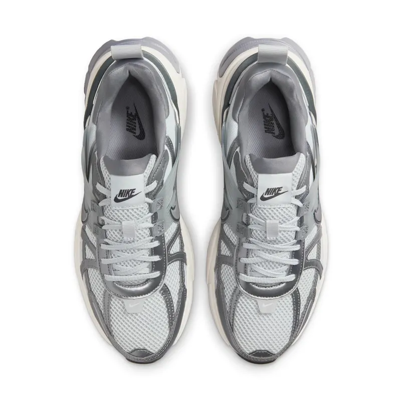 Nike V2K Run (pure platinum / mtlc cool grey / wolf grey) – FD0736-003