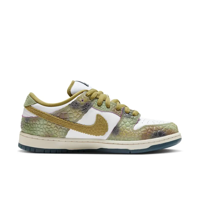 Nike SB Dunk Low “Alexis Sablone – Chameleon” (HJ3386-300)