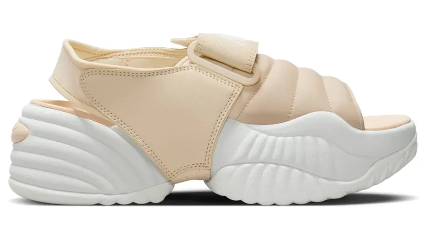 nike-air-adjust-force DV2136-101