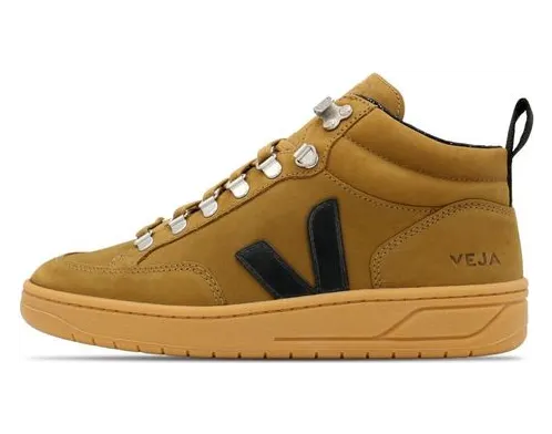 Veja Roraima Nubuck Black