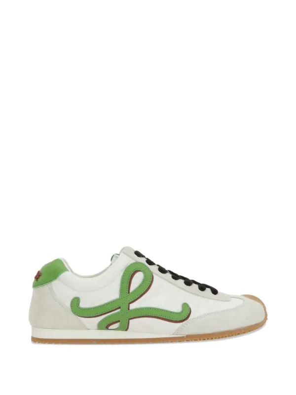 LOEWE Asymmetrische mit emailliertem Anhänger – White (LBR2282X31)